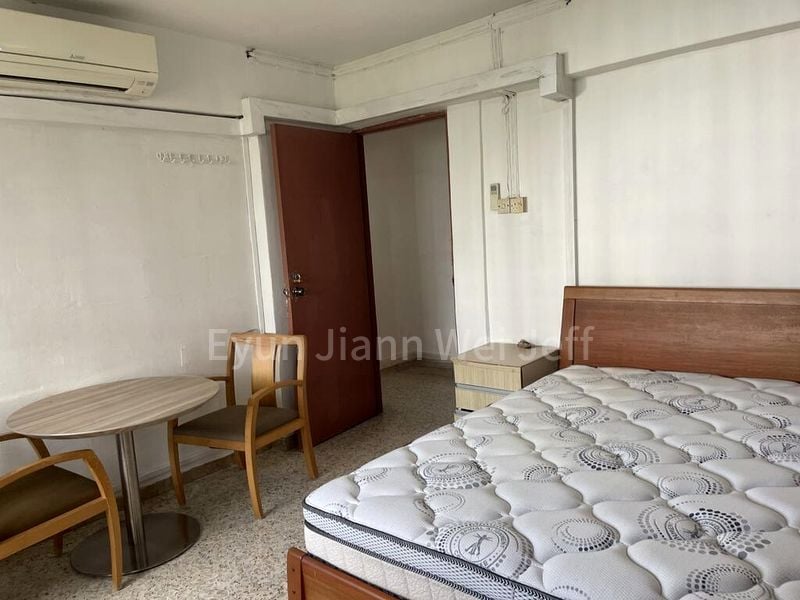 Master Room (HDB) for Rent in 209 Jurong East Street 21 - Image 2