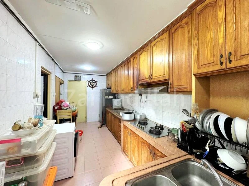 5 Room (5I) HDB for Sale in  663A Jurong West Street 65 - Image 3