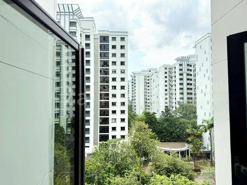 5 Room (5I) HDB for Sale in  663A Jurong West Street 65 - Image 8