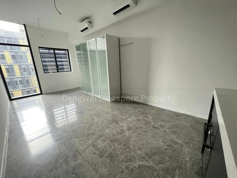 Room Condo for Rent in  The M - Image 3