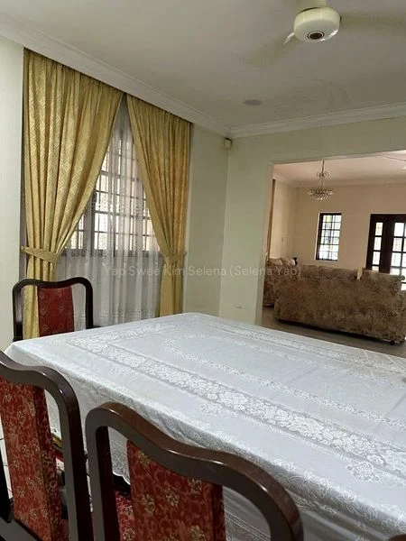 5 Bed Bungalow (Landed) for Sale in Lynwood Eight - Image 4