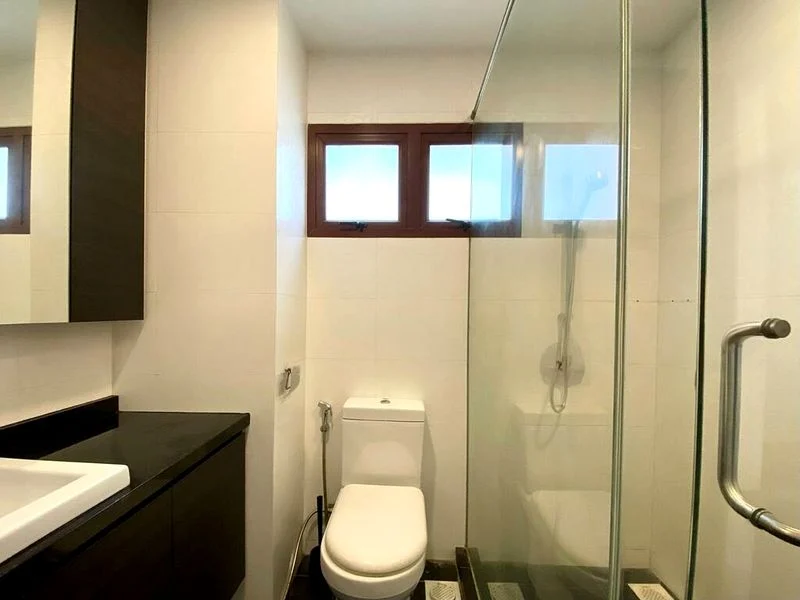 5 Bed Terraced House (Landed) for Sale in  Kew Residencia - Image 3