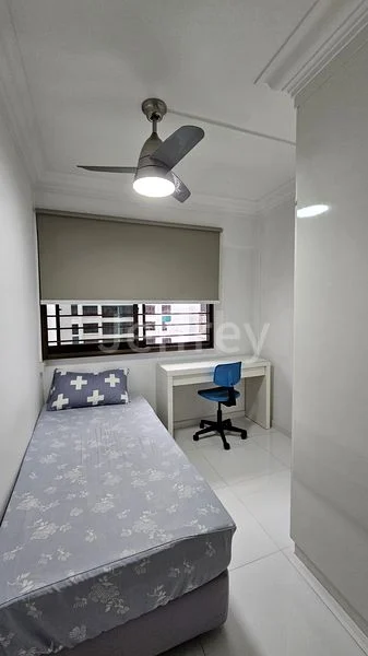 Common Room (HDB) for Rent in 17 Jalan Tenteram - Image 3