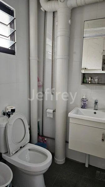 Common Room (HDB) for Rent in 17 Jalan Tenteram - Image 7