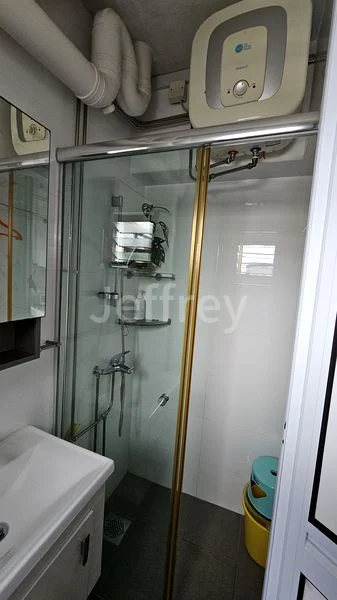 Common Room (HDB) for Rent in 17 Jalan Tenteram - Image 6