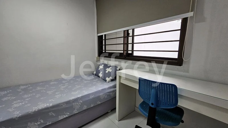 Common Room (HDB) for Rent in 17 Jalan Tenteram - Image 5