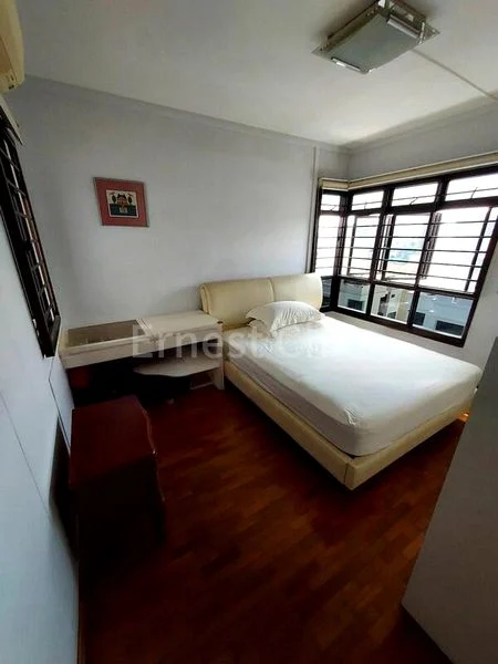 5 Room (5I) HDB for Sale in  18 Jalan Tenteram - Image 4