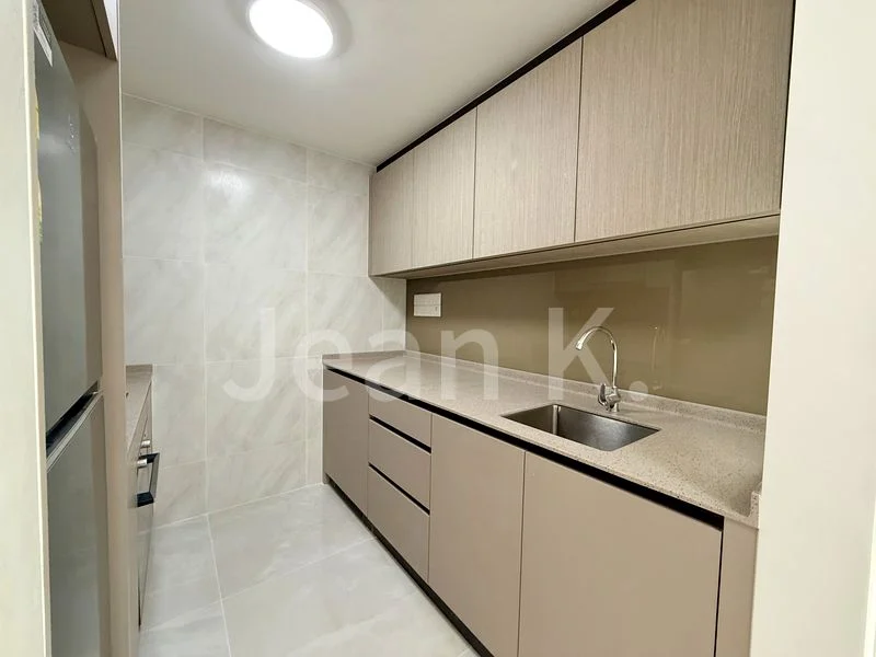 2 Bed Apartment (Condo) for Rent in  Penrose - Image 11