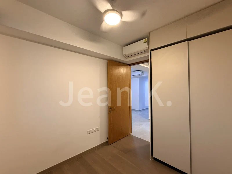 2 Bed Apartment (Condo) for Rent in  Penrose - Image 9