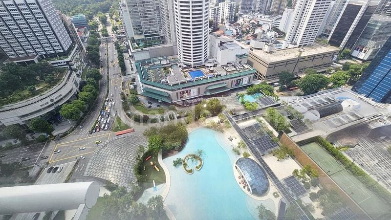 3 Bed Condo for Rent in  The Orchard Residences - Image 2