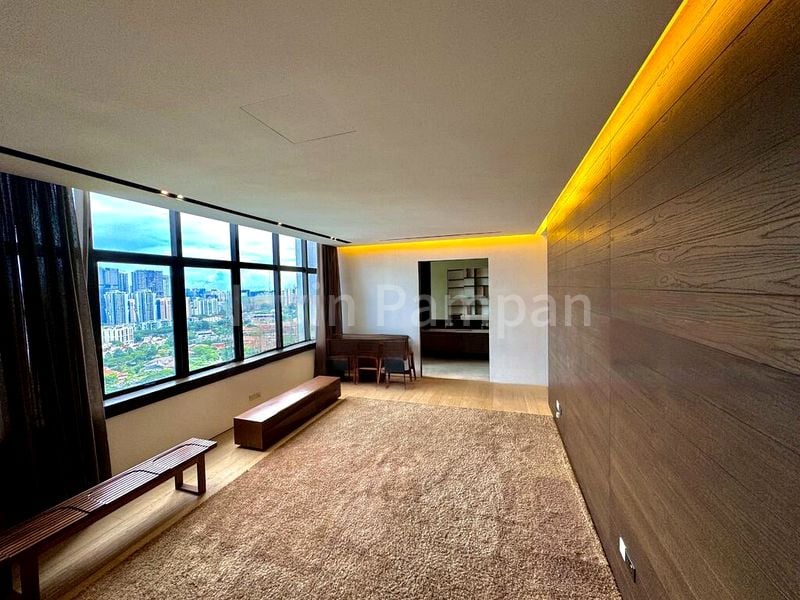 5 Bed Condo for Rent in Beverly Hill - Image 5