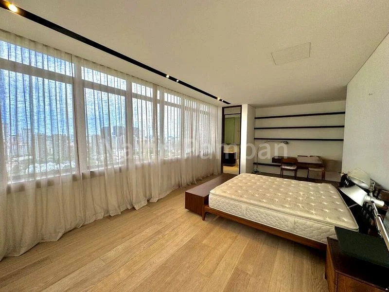 5 Bed Condo for Rent in Beverly Hill - Image 18