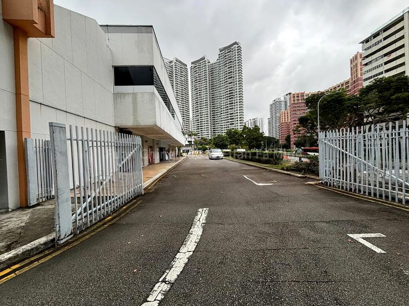 Light Industrial (B1) for Rent: Jackson Square - Image 10