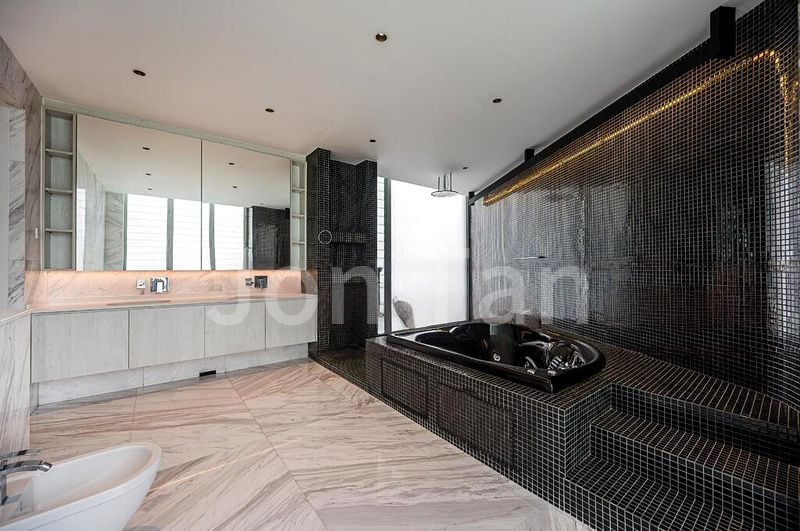 6 Bed Bungalow (Landed) for Rent in  Thomson Road - Image 12