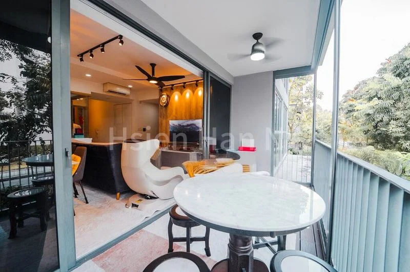 3 Bed Executive Condo for Sale in  Twin Fountains - Image 2