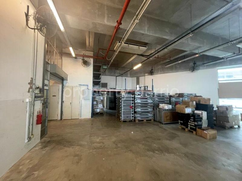 Light Industrial (B1) for Rent: Genting Lane * 4400 sqft - Image 1