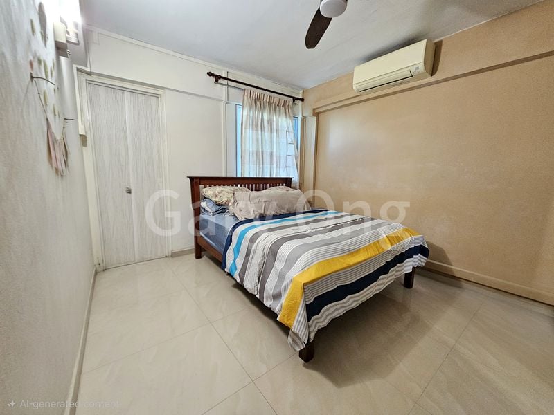 3 Room (3NG) HDB for Sale in  215 Yishun Street 21 - Image 3