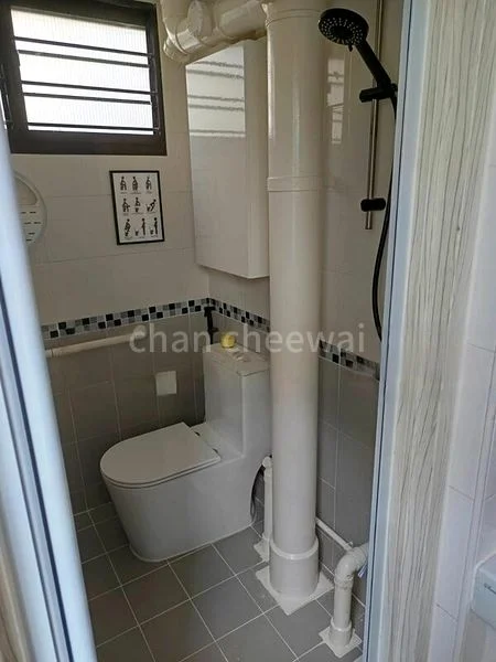 Room (HDB) for Rent in 510 West Coast Drive - Image 1