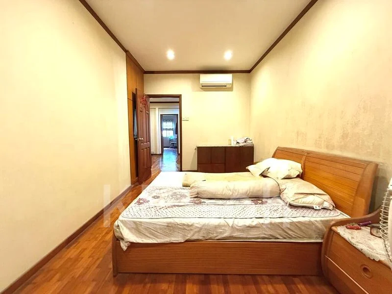 4 Bed Terraced House (Landed) for Sale in  West Coast Recreation Centre - Image 4