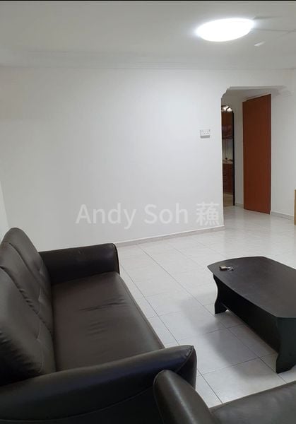 4 Room HDB for Rent in  175 Ang Mo Kio Avenue 4 - Image 2