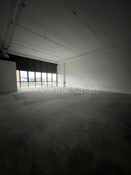 REVV: Factory / Workshop (B2) for Rent: 1,200 Sqft Industrial Shop, 24' Clear, on 8th Street, Phoenix - Image 1