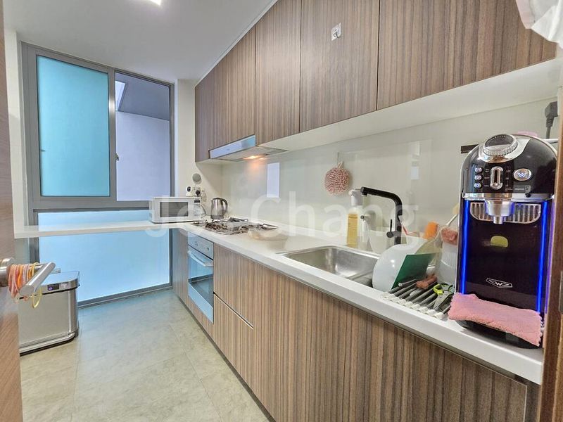 3 Bed Condo for Sale in  Double Bay Residences - Image 6