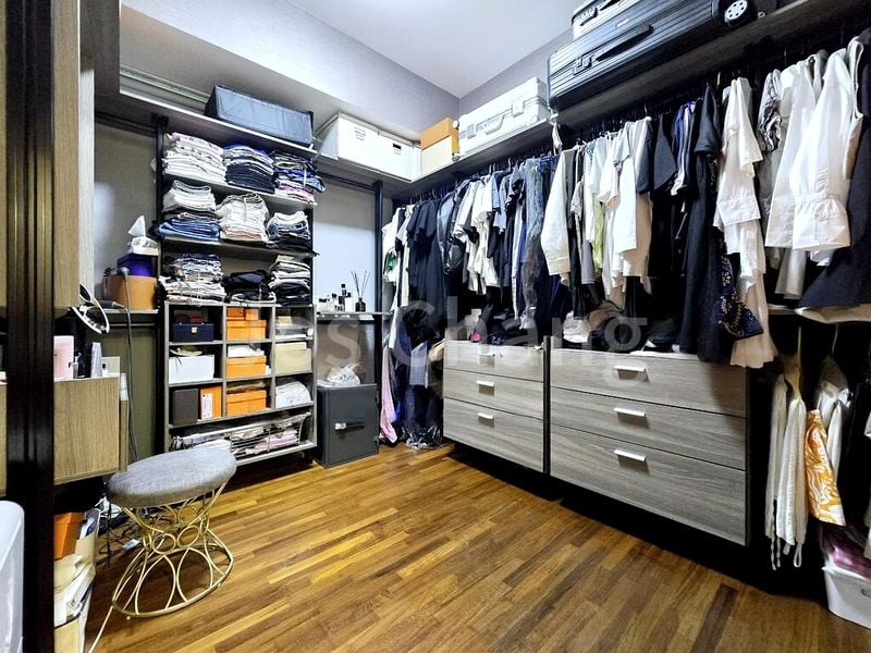 3 Bed Condo for Sale in  Double Bay Residences - Image 5