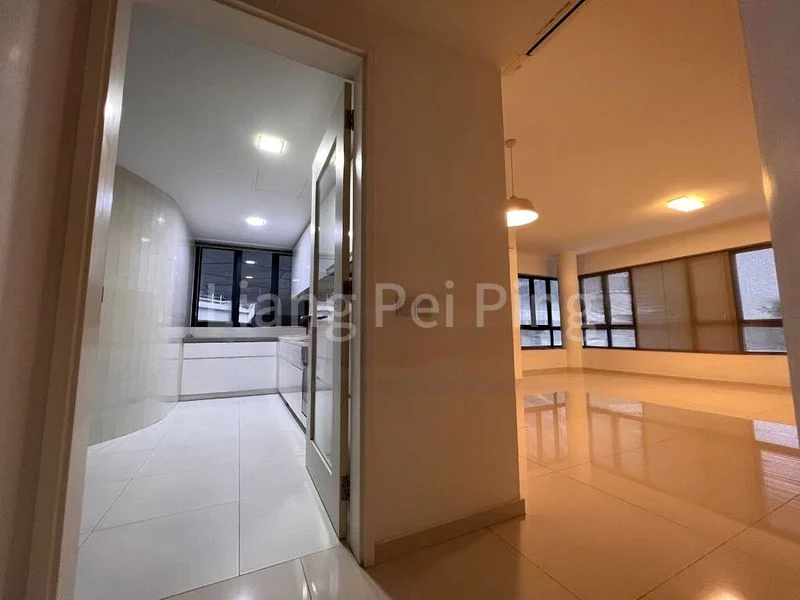 4 Bed Condo for Sale in  The Interlace - Image 11