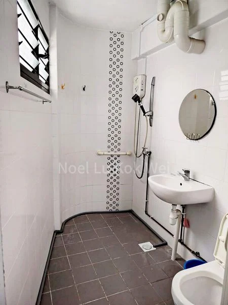 Master Room (HDB) for Rent in 314 Hougang Avenue 5 - Image 1