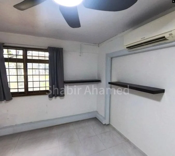 3 Room (3I) HDB for Rent in  118 Lorong 1 Toa Payoh - Image 4