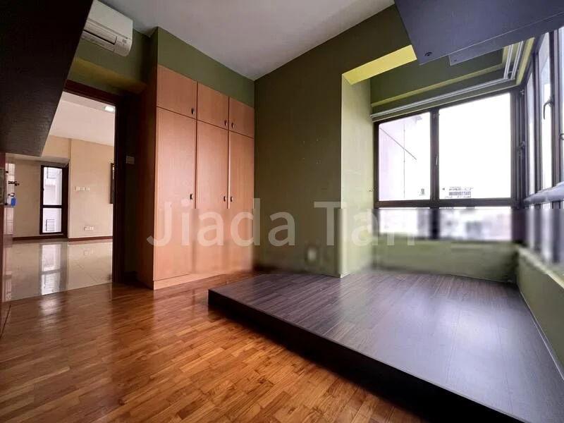 3 Bed Condo for Rent in  The Mayfair - Image 4