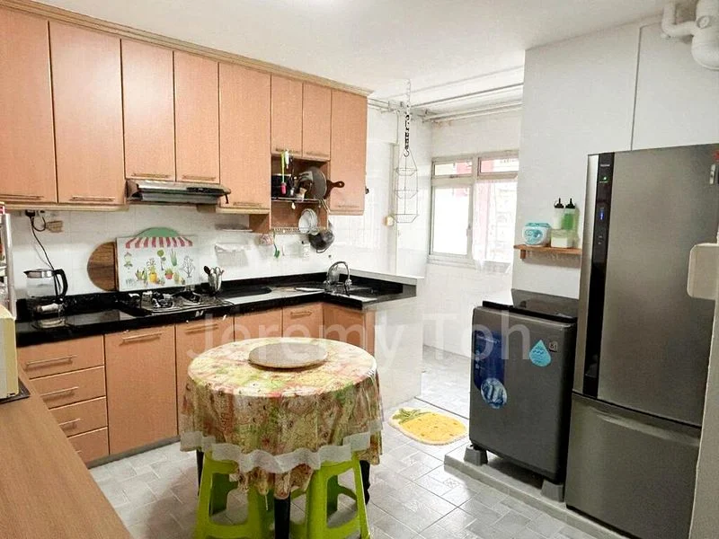 4 Room (4A) HDB for Sale in 514 Pasir Ris Street 52 - Image 1