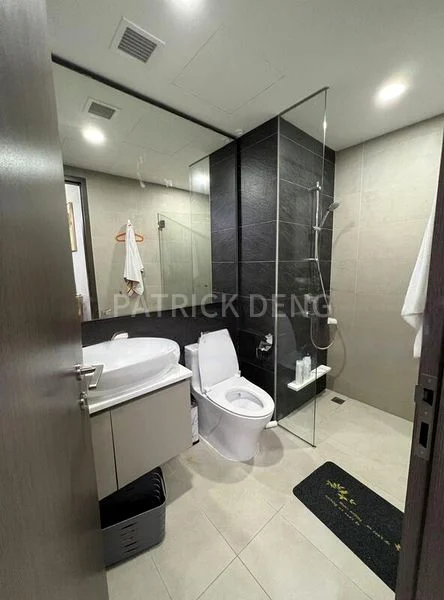 4 Bed Condo for Rent in  Vue 8 Residence - Image 5