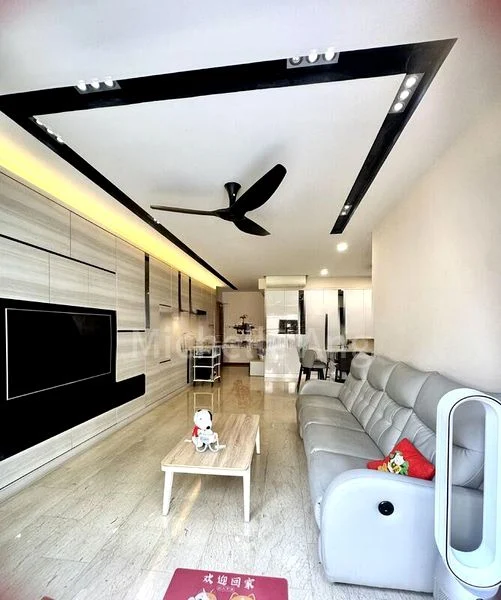 3 Bed Executive Condo for Sale in  The Dew - Image 17