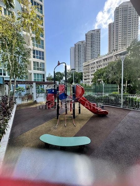 3 Bed Executive Condo for Sale in  The Dew - Image 2