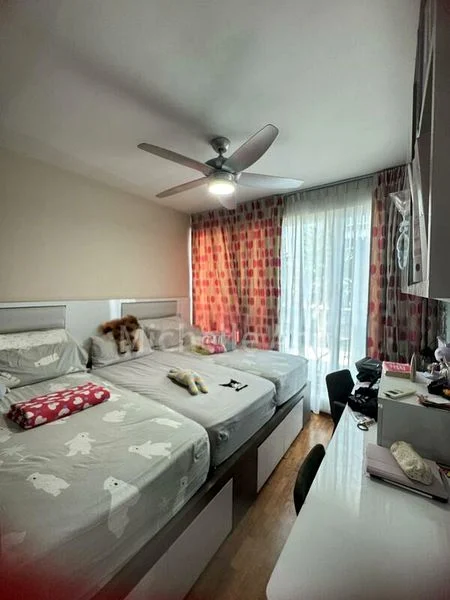 3 Bed Executive Condo for Sale in  The Dew - Image 11