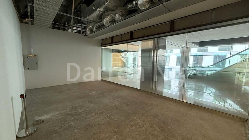 Other Retail for Rent: 268 Orchard Road - Image 2