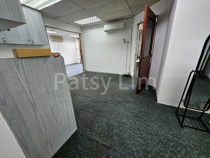 Light Industrial (B1) for Sale: Sindo Industrial Building - Image 5
