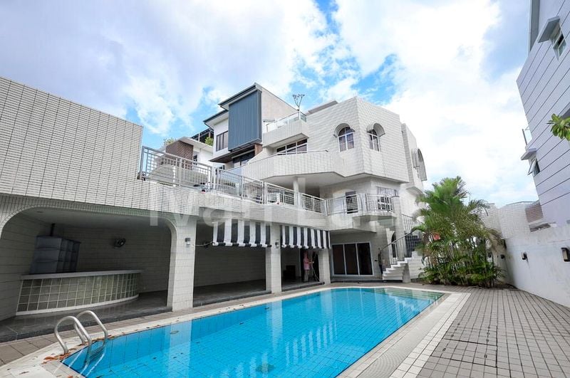 6 Bed Semi-Detached House (Landed) for Sale in Sennett Avenue - Image 11