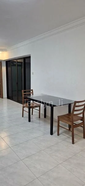 5 Room (5I) HDB for Rent in  299B Compassvale Street - Image 2