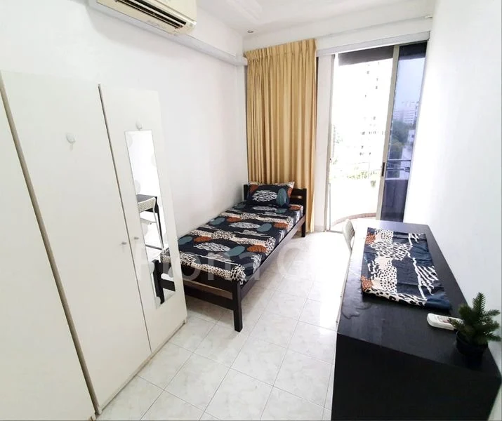 Common Room (Condo) for Rent in Ritz Mansion - Image 1