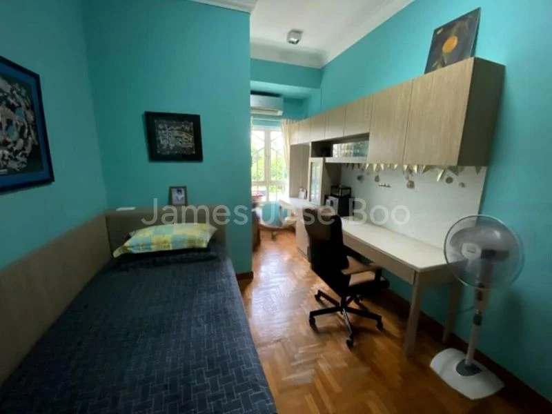 4 Bed Condo for Rent in The Waterline - Image 17
