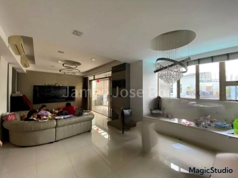 4 Bed Condo for Rent in The Waterline - Image 15