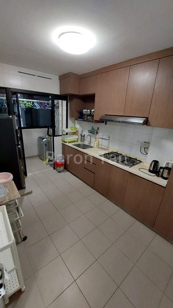 4 Room (4A) HDB for Rent in  197D Boon Lay Drive - Image 2