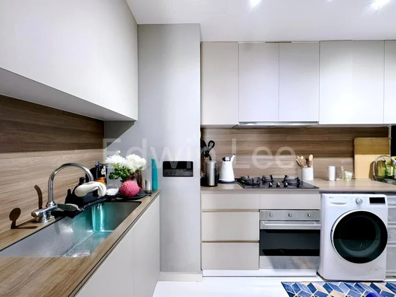 3 Bed Condo for Sale in  The Trilinq - Image 7