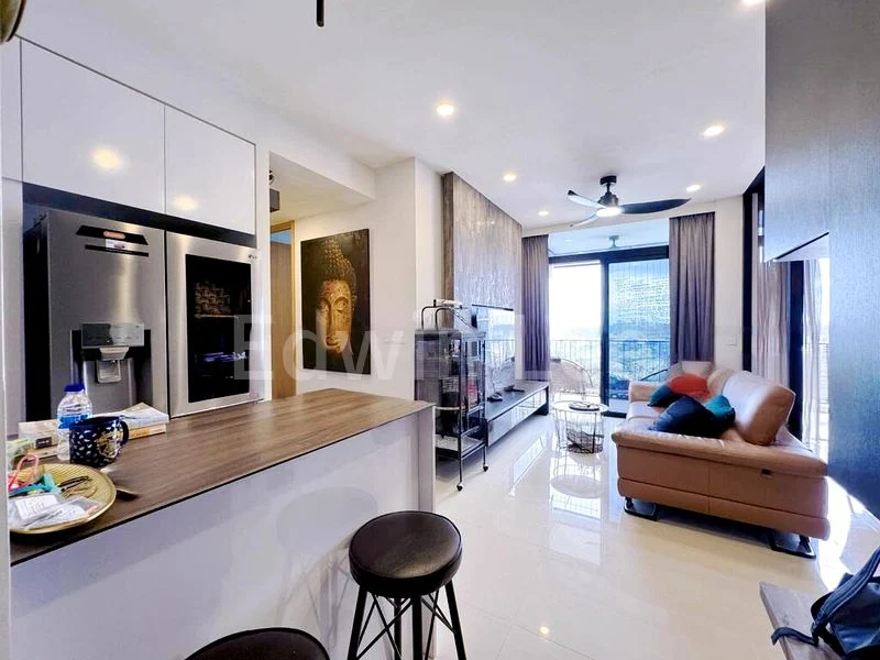 3 Bed Condo for Sale in  The Trilinq - Image 2