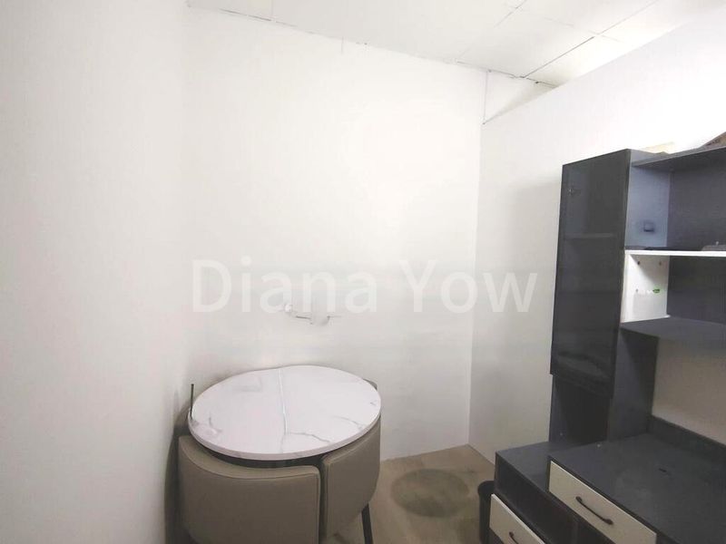 Mall Shop for Rent: The Adelphi - Image 7