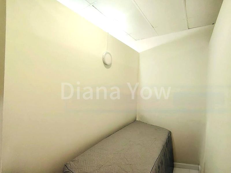 Mall Shop for Rent: The Adelphi - Image 8