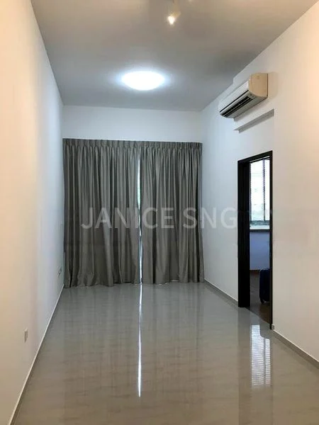 3 Bed Condo for Sale in  Carpmael Thirty-Eight - Image 2