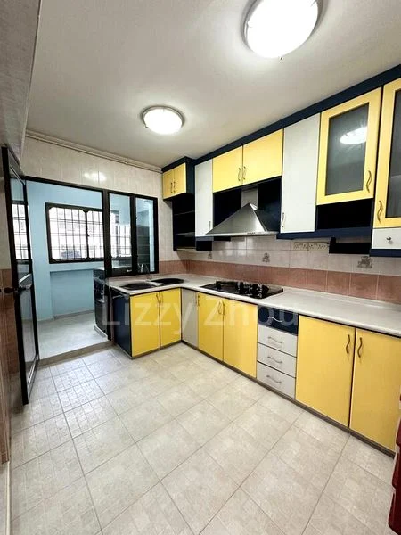 5 Room (5I) HDB for Rent in  680C Jurong West Central 1 - Image 5